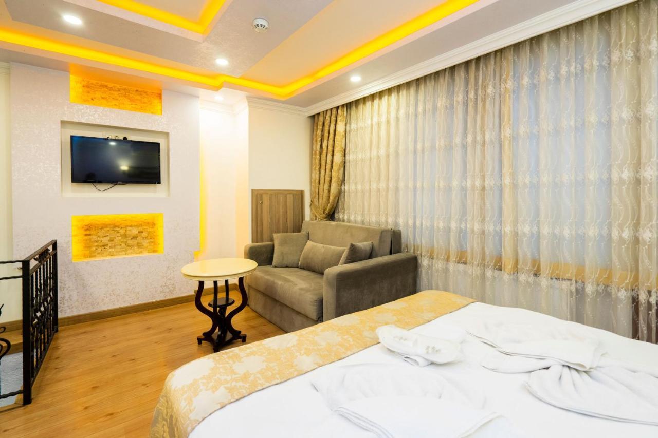 Harbour Old Otel